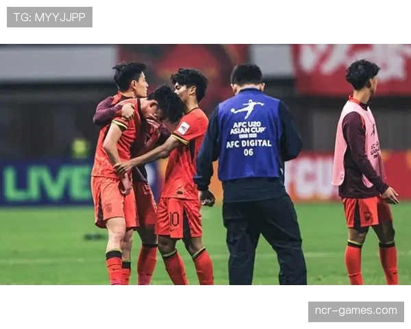 年轻新星闪耀顶级联赛，惊艳表现引爆足坛关注