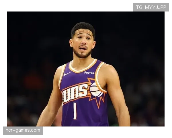 德文·布克投篮选择更精准 拉开球队关键得分差距