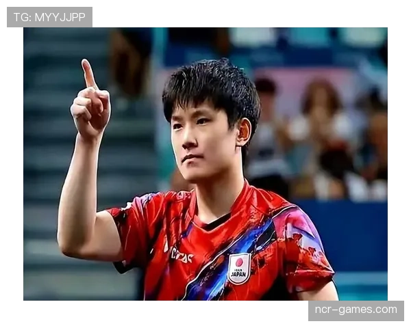 张本智和赛场像上了发条，下地铁那会儿却跟去找妈妈借零花钱的小孩一样，反差太犯规